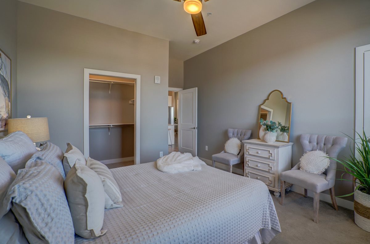 Gallery Photo 18